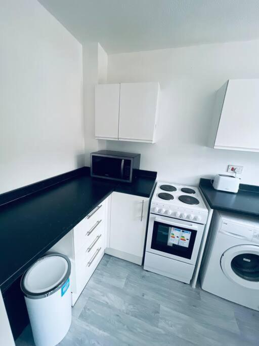 The Herald House Dartford 3 Bedroom Apartment ภายนอก รูปภาพ